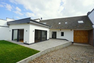 Sanierter Vierkanthof - feudale Wohnromantik für Individualisten