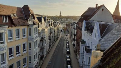 Schöne 4-Zimmer Wohnung nahe Fußgängerzone und Hafen