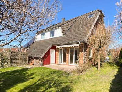 Doppelhaushälfte in familienfreundlicher Lage von Bargteheide
