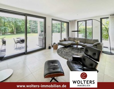 Erdgeschosswohnung im Stadtpark! Wohnen mit höchstem Komfort-Licht und Grün sind selbstverständlich!