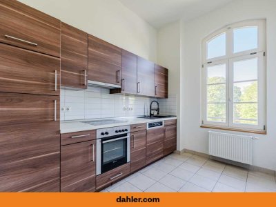 Ready-to-occupy 2-room apartment in a listed ensemble in Sanssouci Park