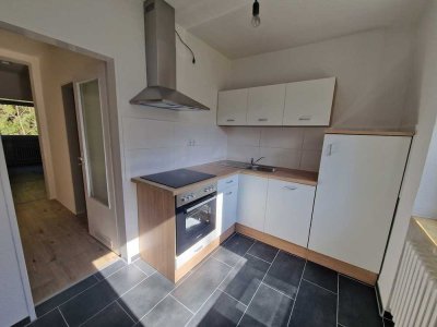Geräumige Souterrain-Wohnung inklusive Küche *Werdohl-Riesei*