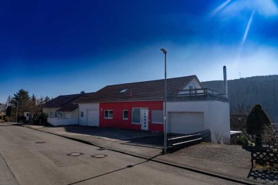 Mehrfamilienhaus mit 3 WE und Ausbaupotential