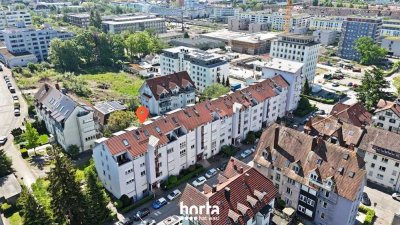 Freiwerdene, geräumige 2-Zimmer-Wohnung mit Südostbalkon und TG-Stellplatz in KN-Petershausen