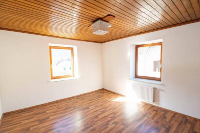 DIE GELEGENHEIT! MEHRFAMILIENHAUS MIT DREI WOHNEINHEITEN UND GROSSEM GRUNDSTÜCK (CA. 2.026 m²) IN UNMITTELBARER STADTNÄHE VON SPITTAL!