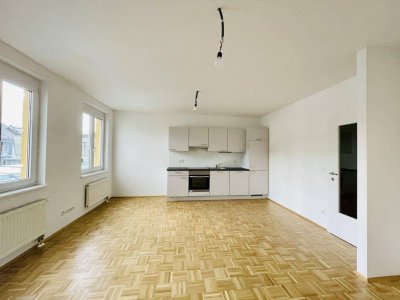 ++WEIZ++Schöne 1-Zimmer-Wohnung mit neuwertiger Küche