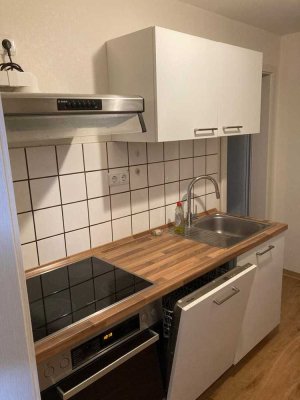 Attraktive 2,5-Zimmer-Wohnung mit kleiner Terrasse und Einbauküche in Wetzlar