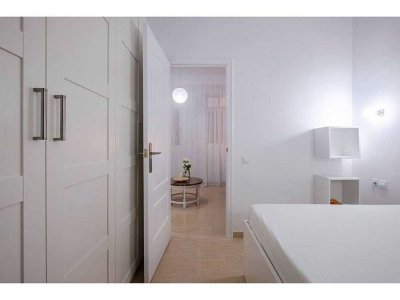 Exklusive 2-Zimmer-Wohnung mit Einbauküche in Troisdorf