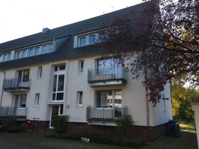 4-Zimmerwohnung mit PKW-Stellplatz zu vermieten!