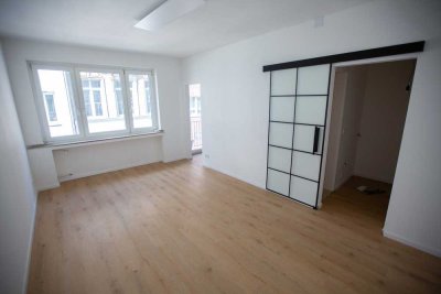 Erstbezug nach Kernsanierung: Wohnung Apartment Altstadt Süd Neustadt-Süd