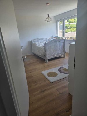 Ansprechende 5,5-Zimmer-Wohnung in 73728, Esslingen Am Neckar