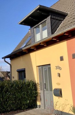 Gepflegtes Reihenmittelhaus mit ausgebauten Studio in ruhiger Lage