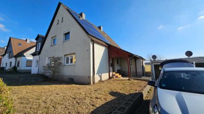 Ideal für Handwerker u. Visionäre - Doppelhaushälfte mit großem Grundstück, Gartenhaus u. Garage