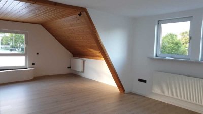 Helle 3-Zimmer Wohnung, 1. OG, Marburg
