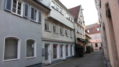 Gepflegte 3-Raum-Wohnung mit Balkon und Einbauküche in Schwäbisch Gmünd