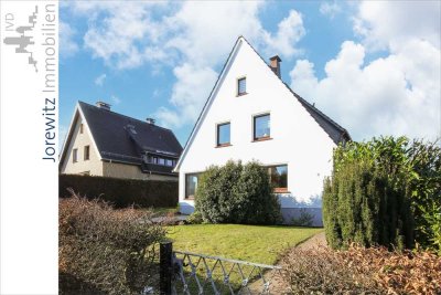 Wohnen in Bi-Heepen: 4 Zimmer-Wohnung mit Terrasse und Gartennutzung