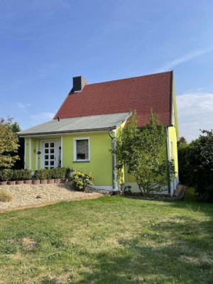 Freistehendes Einfamilienhaus mit ca. 1000 m² Grundstück in ruhiger Wohnlage