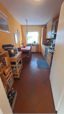 BESTES ANGEBOT! Schmucke DG.- Wohnung in grüner und ruhiger Lage