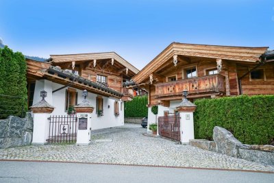 Luxuriöse Landhausvilla mit Gästehaus