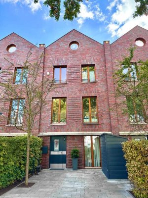 Traumhaftes Stadthaus (200m²) mit Garten in der Rummelsburger Bucht (in Berlins bester Lage)
