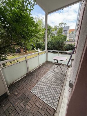 Stilvolle Altbauwohnung in begehrter Lage – 2 Zimmer mit Charme