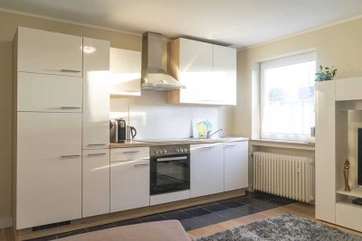Do-Körne - möbliert und kernsaniert, 2-Z KDB, Landhausdiele + neues  Bad + EBK - Vollwärmeschutz !!!