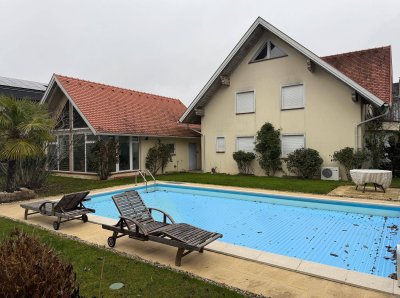 Großzügiges gediegenes Architektenhaus im feinen Grazer Bezirk Andritz (2410)