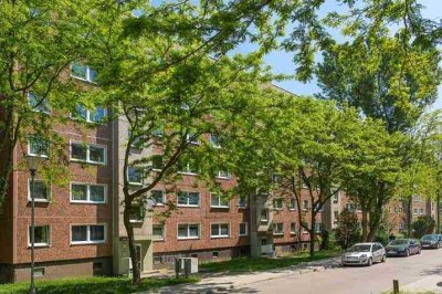 Sanierte 2-Zimmer-Wohnung mit Balkon (WBS)!