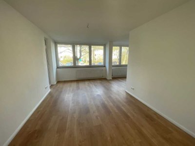 2 Schlafzimmer, großzügiger Wohn-/ Essbereich, modernes Duschbad und Loggia