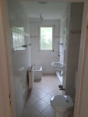 3-Zimmer-Wohnung mit Balkon in Hamburg Harburg, 1. OG links.