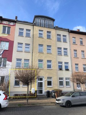Praktisch geschnittene 2-Zimmer-Eigentumswohnung mit Balkon in der Landeshauptstadt Erfurt!