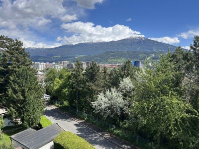 Sonnige 5-Zi.-Dachgeschoßwohnung am Höttinger Südhang mit Top-Ausblick zum Top-Preis (Leibrente)