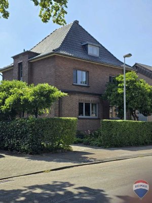Villa mit lauschigem Garten sucht Familie!
--Kellen--