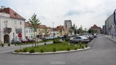 EBREICHSDORF - 2 ZIMMER, GROSSZÜGIGE RAUMAUFTEILUNG, SEHR GUTER ZUSTAND, STELLPLATZ