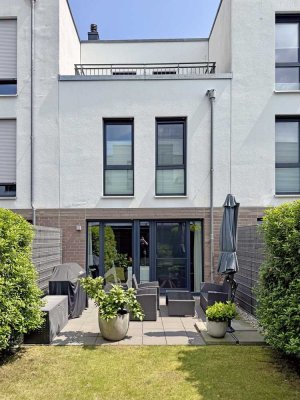 Modernes KFW 55 Townhouse, A+, nahe der Hamburger Stadtgrenze