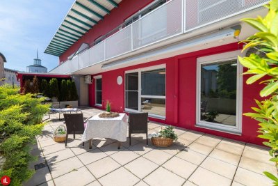 SCHWECHAT | DAS BESTE HAUS AM HAUPTPLATZ | 50m² TERRASSENTRAUM | DIREKT BEIM SCHLOSSPARK