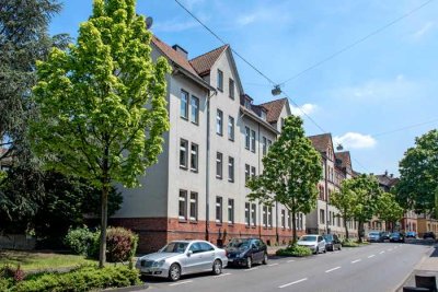Altbaucharme! 2-Zimmer-Wohnung in Leverkusen Opladen