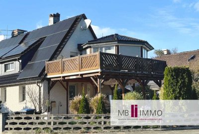 Genießen Sie die Sonne auf der großzügigen Terrasse!
