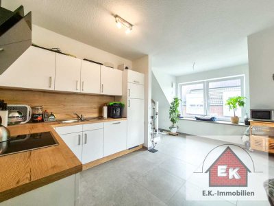 ENERGIEEFFIZIENTES WOHNEN
im Obergeschoss + EBK + Loggia + Photovoltaik
Wohnung Nr. 5