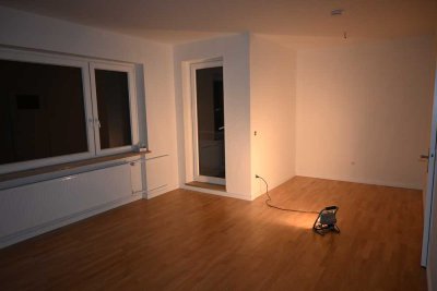 Schöne 1-Zimmer-Wohnung mit Balkon und Einbauküche in Hamburg-Wilstorf