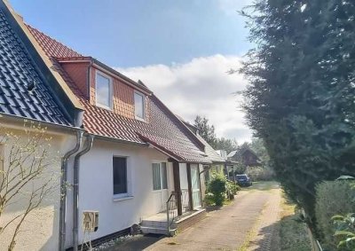 BÖRS - Immobilien ++ Reihenhaus in Darß- und Ostseenähe
- 18356 Pruchten