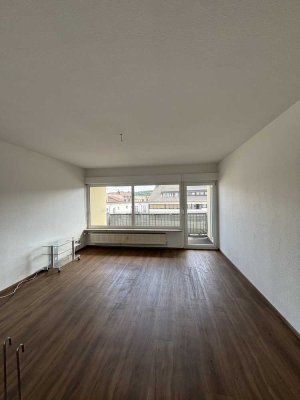 Moderne, zentral gelegene 4-Zimmer-Wohnung zu vermieten