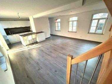 Schwabach direkt an der Stadtmauer | Maisonette • Küche • Duplex-Stellplatz • Fußbodenheizung • Terr