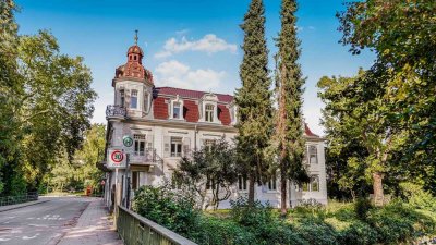 Villa Kettenbrücke - Altbaucharme direkt an der Lichtentaler Allee