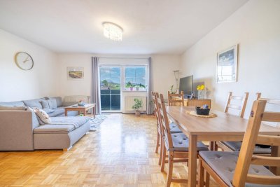 Starterwohnung mit Ausblick - Große Garconniere im Zentrum von Neumarkt am Wallersee
