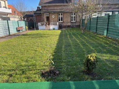 Doppelhaushälfte mit zwei Wohnungen - jeweils 3,5 Zimmer