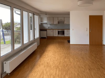 Sonnige 3-Zimmer-Dachgeschosswohnung im Zentrum von Schwarzach