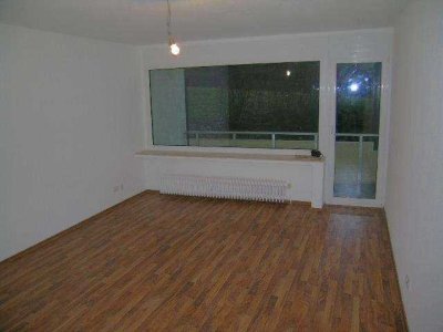Wülfrath!!  Renovierte 3 Zimmer Mietwohnung mit Balkon