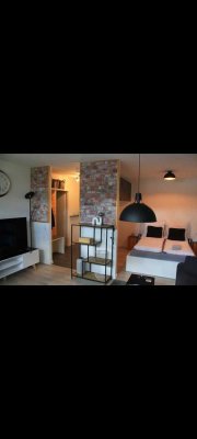 Schöne moderne helle Grenznahe 1,5 - Zimmer Wohnung