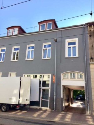 Schöne, geräumige 4 Zimmer Wohnung in Schwerin, Paulsstadt